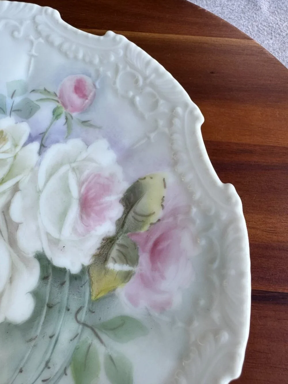 Bavarian Hand Painted Cabinet Plate – White Roses Signed M. Best
